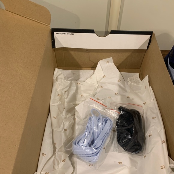 Air Jordans Mid Size. Worn a couple times. - Picture 3 of 8